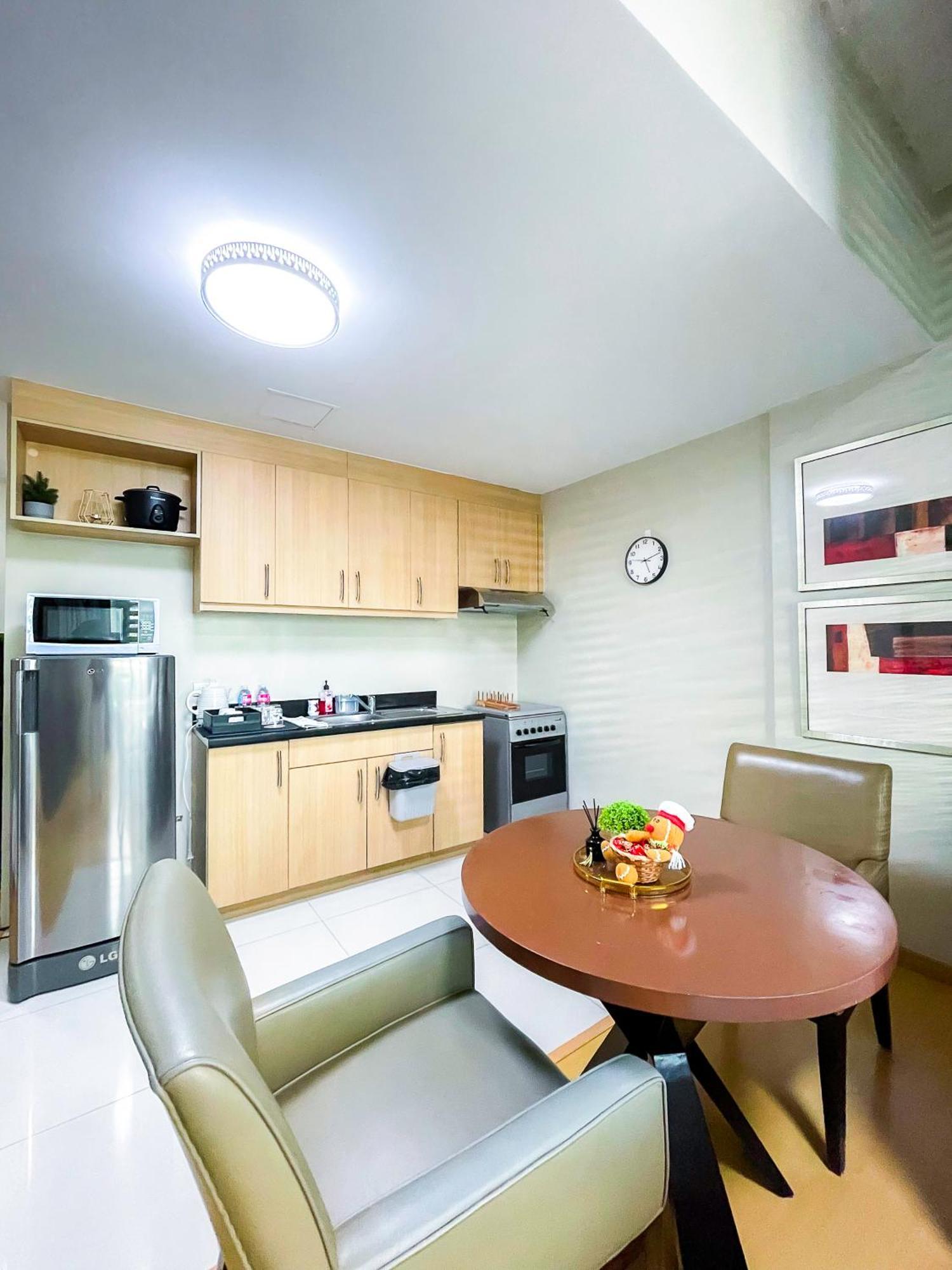 Apartment Like Unit The Avant At The